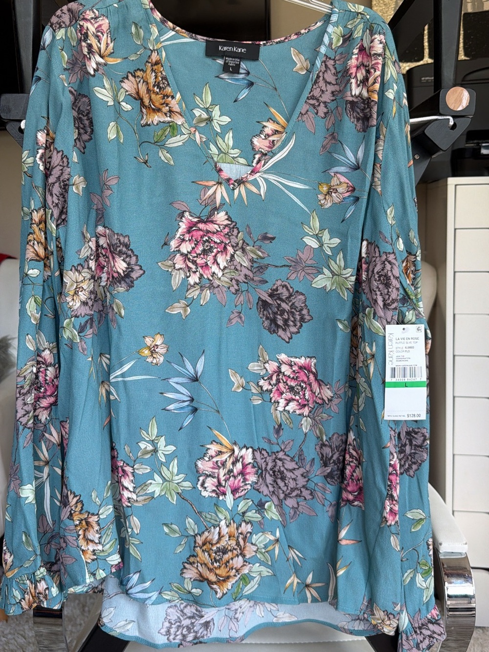 NWT Karen Kane floral top